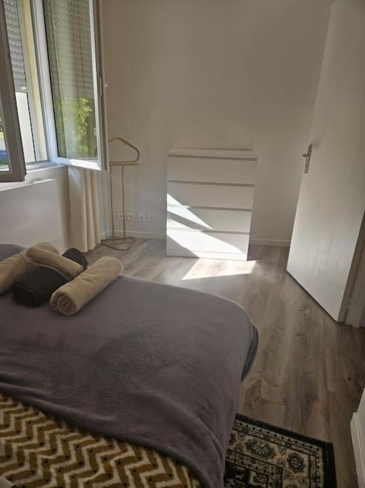 Beautiful F2 Apartment 5 Stops By Train From Paris Moret-sur-Loing Exterior photo